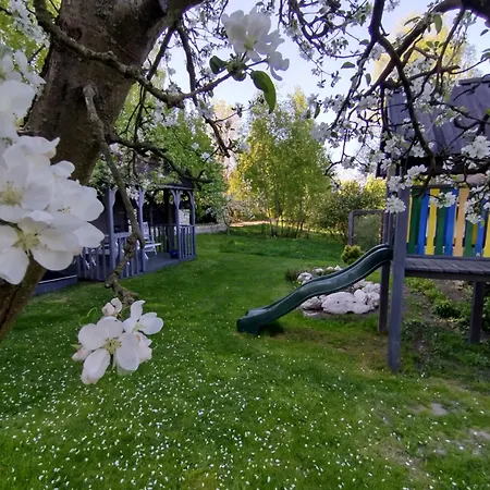 Konukevi Jurajska Bobolice (Myszkow)